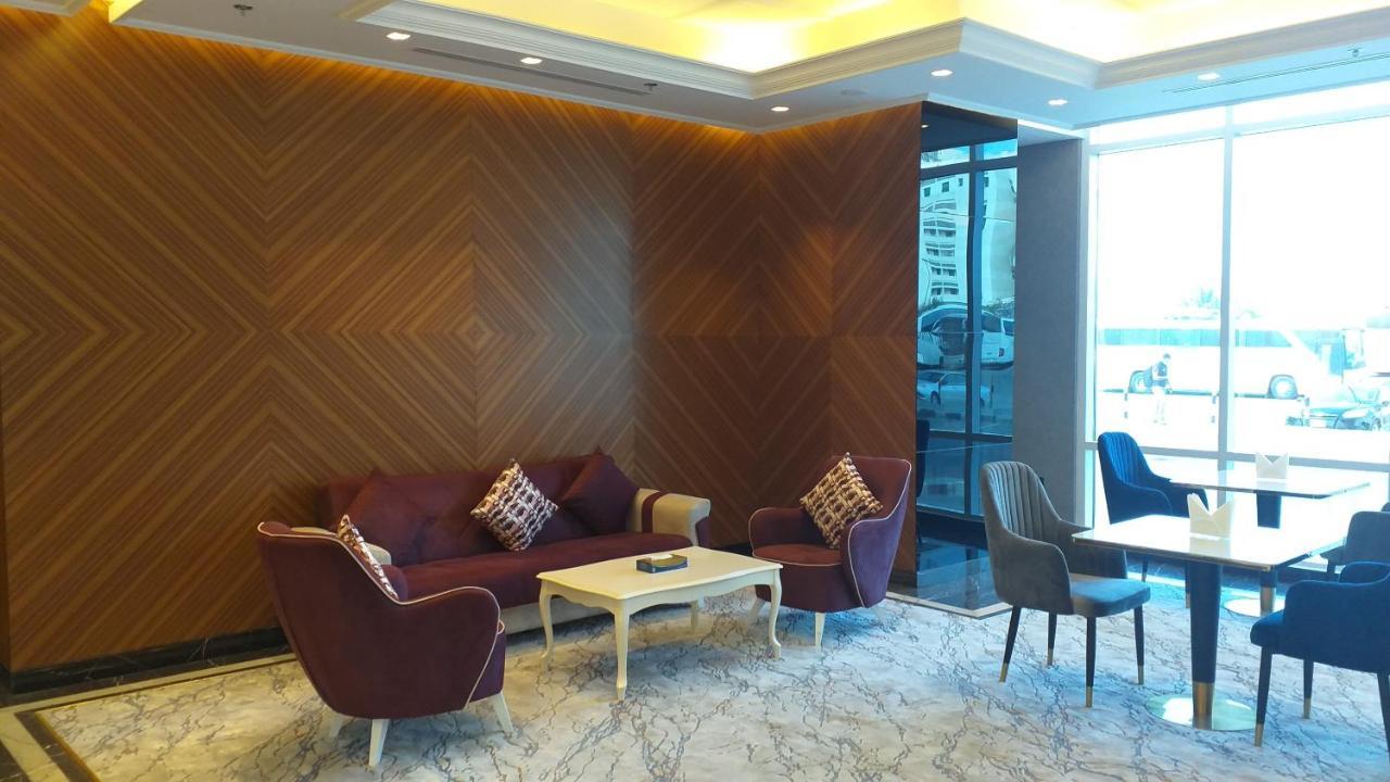 Al Hayat Hotel ชาร์จาห์ ภายนอก รูปภาพ
